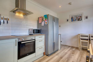 Kitchen/Breakfast Room- click for photo gallery